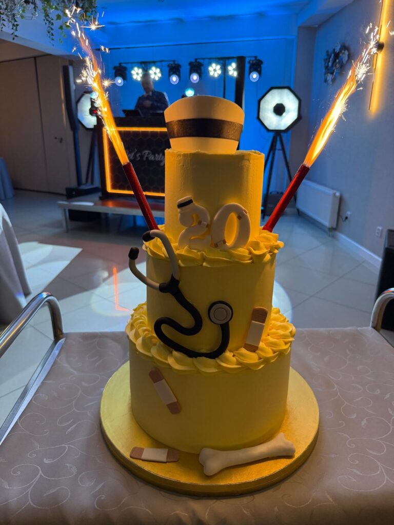 Gratulacje z okazji pięknego jubileuszu XX Naukowej Konferencji „Blok Operacyjny – Pielęgniarstwo Operacyjne w Polsce”